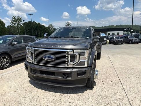 Used 2020 Ford F450 Platinum w/ FX4 Off-Road Package AWD/4WD image 7