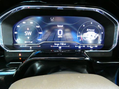 Used 2023 GMC Sierra 1500 SLT w/ SLT Premium Plus Package image 20