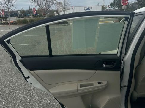 Used 2013 Subaru Impreza 2.0i Limited image 12