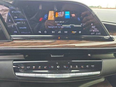 Used 2023 Cadillac Escalade Sport Platinum image 20