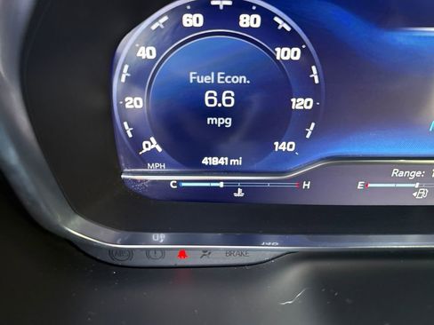 Used 2022 Chevrolet Tahoe Z71 image 20