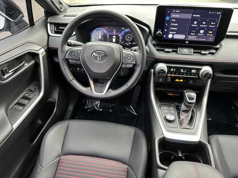 Used 2023 Toyota RAV4 XSE image 18