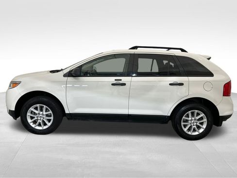 Used 2013 Ford Edge SE FWD image 2