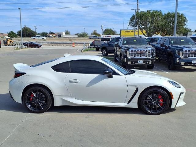 Used 2025 Toyota GR86 Premium w/ Performance Package RWD image 2