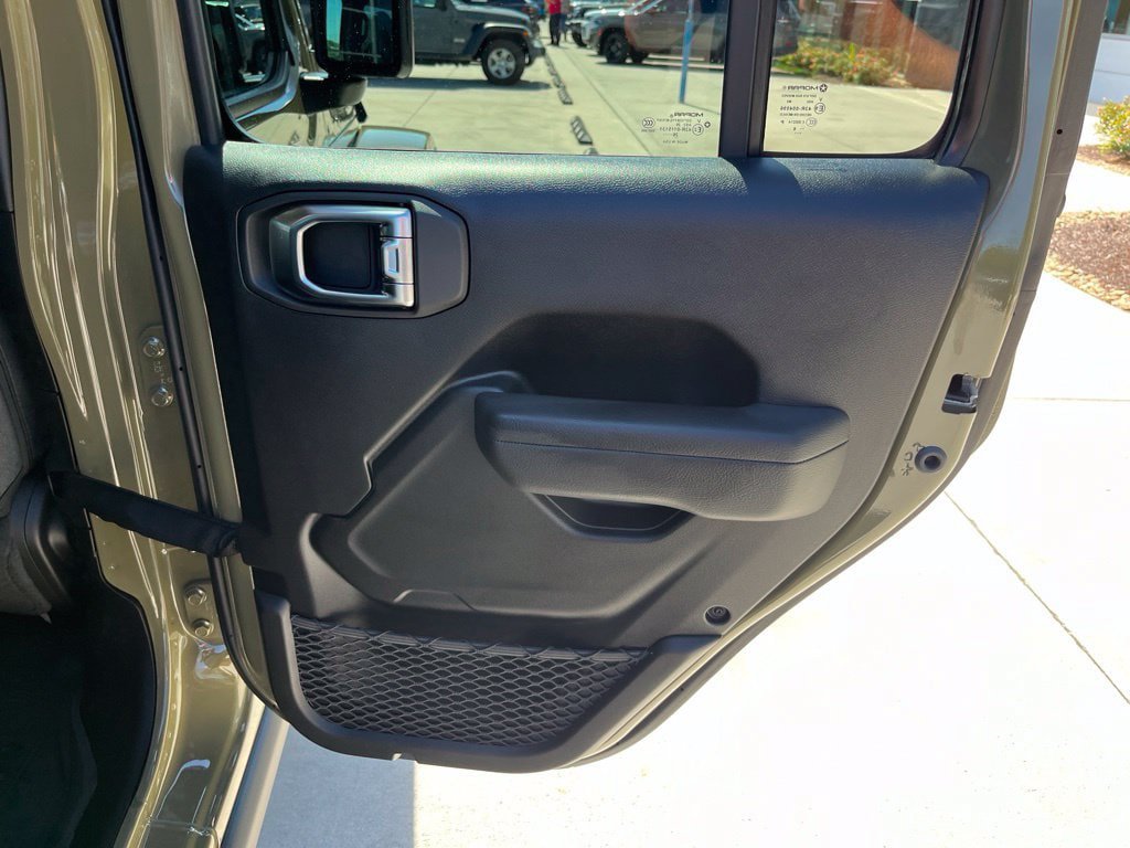 New 2027 Jeep Gladiator Sport AWD/4WD image 25