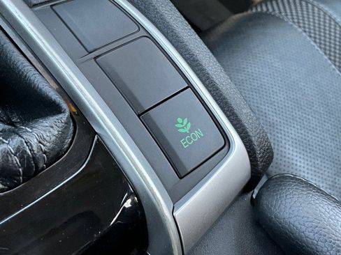 Used 2019 Honda Civic EX-L image 22