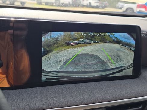 New 2026 Nissan Kicks SV image 25