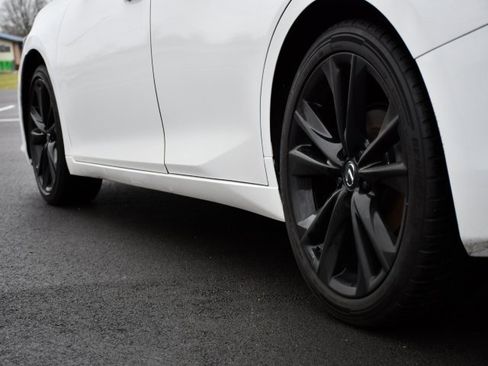 Used 2022 Lexus ES 300h F Sport image 9