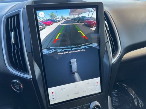 Used 2024 Ford Edge SEL image 21