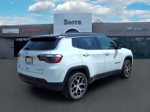 Used 2024 Jeep Compass Limited AWD/4WD image 7