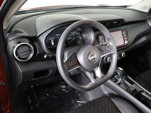 Used 2024 Nissan Kicks SV FWD image 24