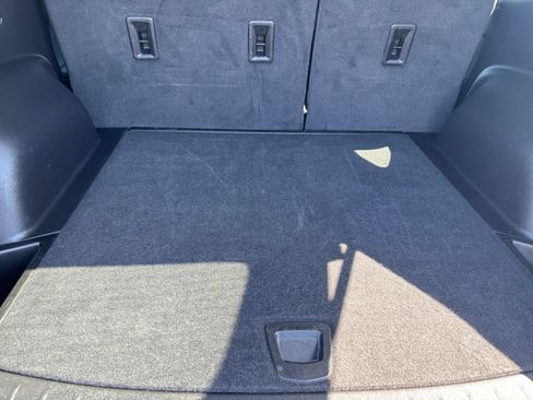 Used 2025 Chevrolet Blazer LT FWD image 32