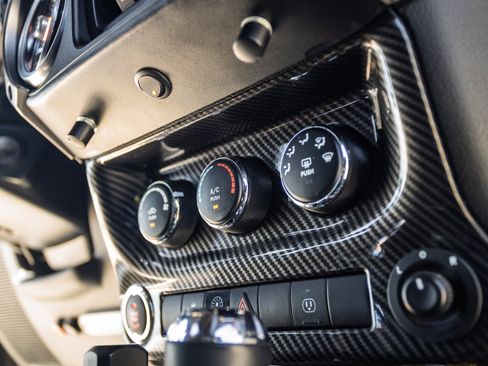 Used 2014 Jeep Wrangler Unlimited Rubicon w/ Connectivity Group image 37