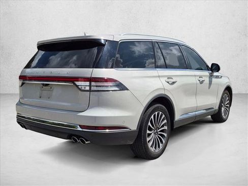 Used 2020 Lincoln Aviator Reserve w/ Equipment Group 201A RWD image 4