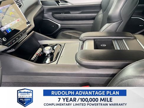 Used 2023 Jeep Wagoneer Series II image 29