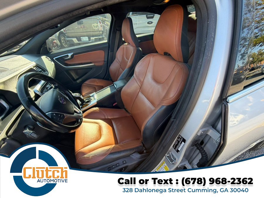 Used 2016 Volvo S60 T6 Platinum FWD image 11