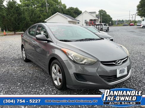 Used 2013 Hyundai Elantra GLS FWD image 1