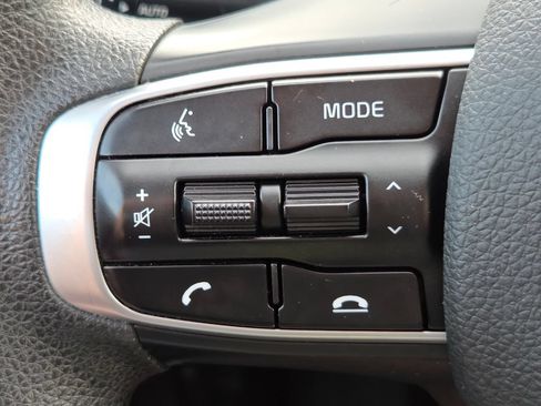 Used 2021 Kia K5 LXS FWD image 12