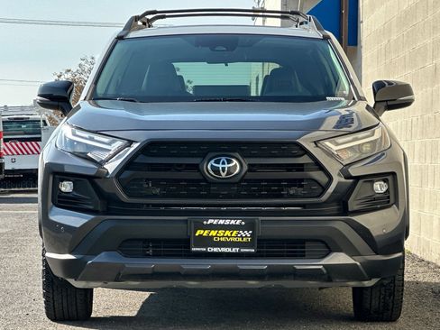 Used 2023 Toyota RAV4 TRD Off-Road image 9