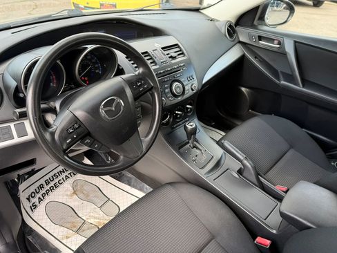 Used 2013 MAZDA MAZDA3 i Sport FWD image 18