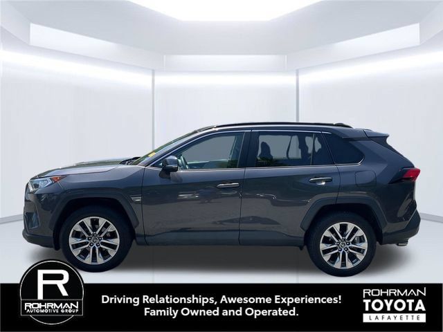 Used 2019 Toyota RAV4 XLE Premium w/ Cold Weather Package AWD/4WD image 2