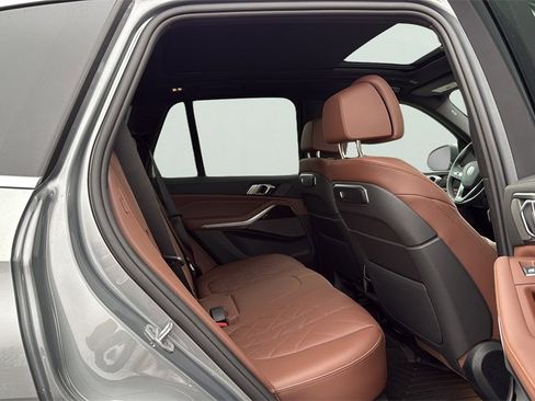 Used 2026 BMW X5 xDrive50e w/ Climate Comfort Package image 12