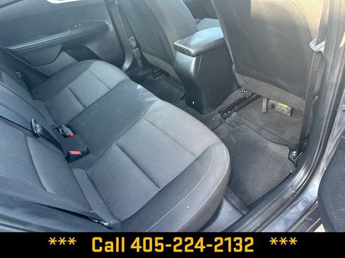 Used 2024 Kia Forte LXS w/ LXS Technology Package FWD image 18