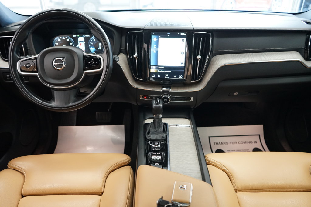 Used 2020 Volvo XC60 T6 Inscription w/ Protection Package AWD/4WD image 45