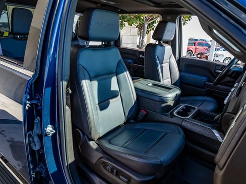 Used 2021 GMC Sierra 2500 Denali w/ Denali Ultimate Package AWD/4WD image 24