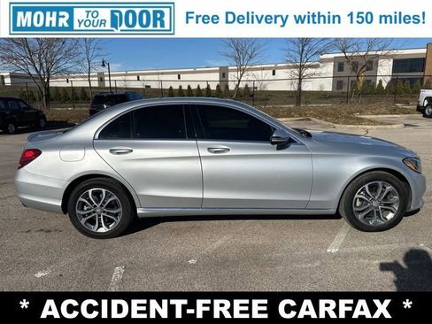 Used 2016 Mercedes-Benz C 300 4MATIC Sedan image 4