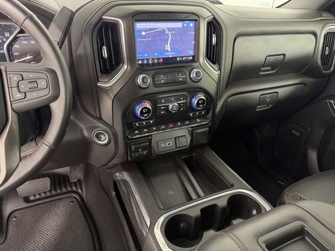 Used 2021 GMC Sierra 1500 AT4 w/ AT4 Premium Package AWD/4WD image 29