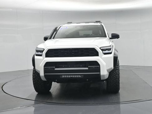 Used 2025 Toyota 4Runner Trailhunter AWD/4WD image 26