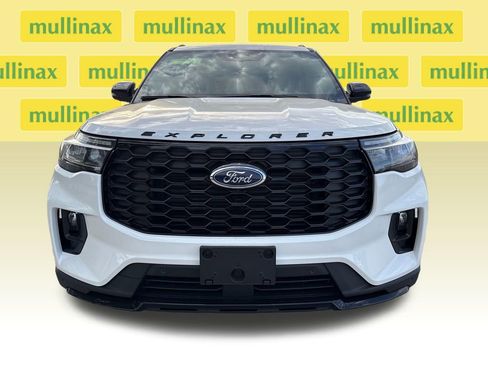 New 2026 Ford Explorer ST-Line RWD image 12