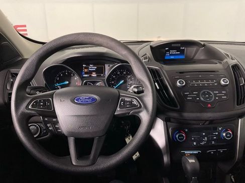 Used 2017 Ford Escape SE image 17