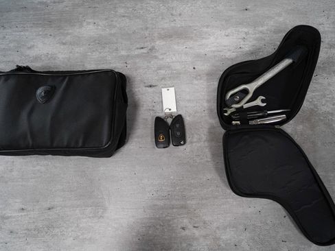 Used 2013 Lamborghini Gallardo LP 560-4 image 38