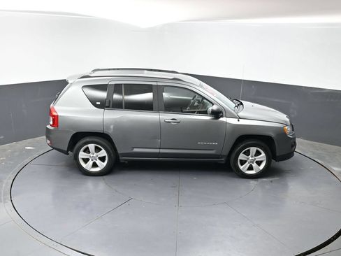 Used 2013 Jeep Compass Sport AWD/4WD image 38