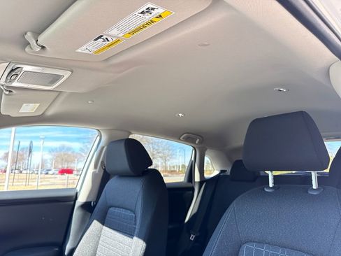 New 2026 Honda HR-V LX image 23