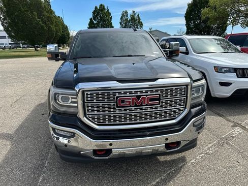 Used 2016 GMC Sierra 1500 Denali w/ Enhanced Driver Alert Package AWD/4WD image 2