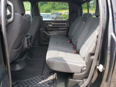 Used 2021 RAM 1500 Big Horn AWD/4WD image 14