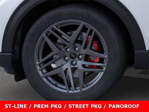 New 2025 Ford Explorer ST-Line w/ Premium Package image 46