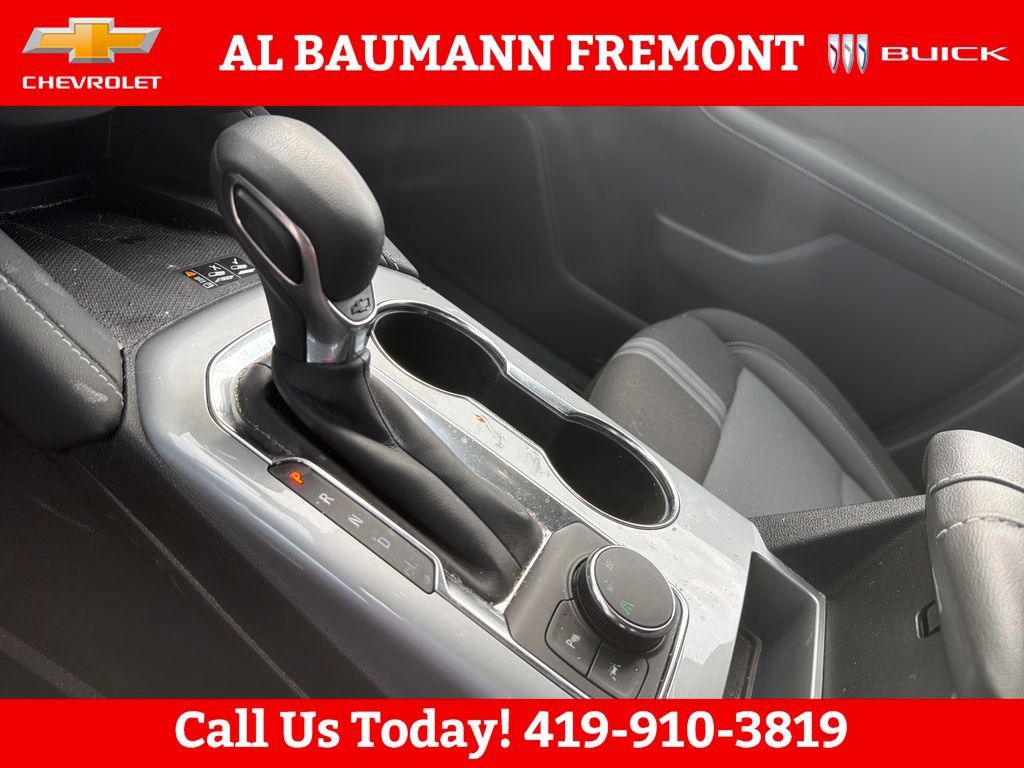 Used 2024 Chevrolet Blazer LT w/ Convenience Package FWD image 24
