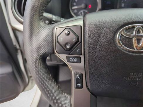 Certified 2021 Toyota Tacoma SR5 RWD image 17