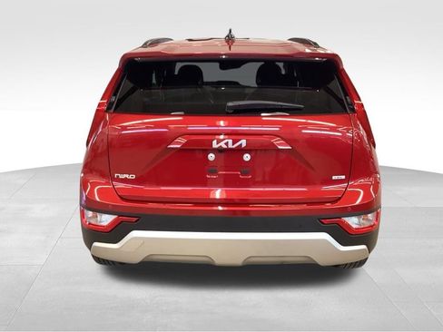 Certified 2025 Kia Niro EX FWD image 24