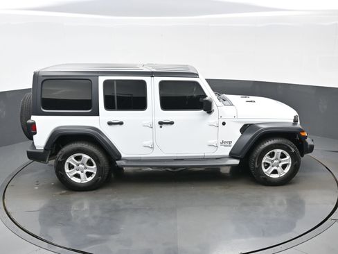 Used 2019 Jeep Wrangler Unlimited Sport S AWD/4WD image 39