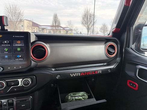 Used 2020 Jeep Wrangler Unlimited Sport image 28