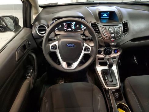 Used 2017 Ford Fiesta SE image 14