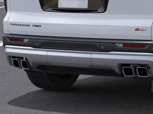 New 2026 Chevrolet Traverse Z71 w/ Enhanced Driving Package image 16