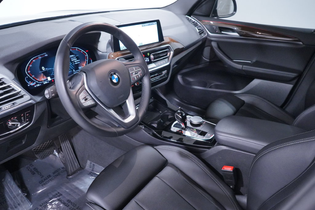 Used 2024 BMW X3 sDrive30i w/ Convenience Package RWD image 6