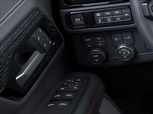 New 2026 GMC Yukon AT4 Ultimate w/ LPO, Floor Liner Package AWD/4WD image 22