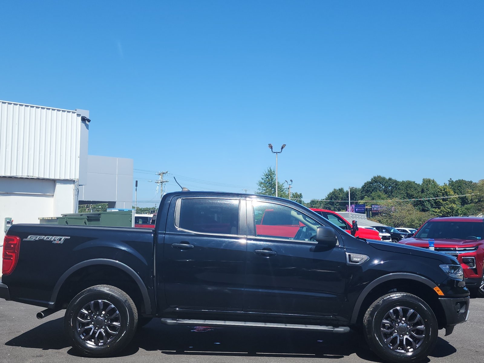 Used 2019 Ford Ranger XLT w/ Equipment Group 302A Luxury AWD/4WD image 6
